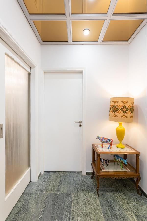 A Short Walk To Syntagma And Plaka By Athenian Homes Esterno foto