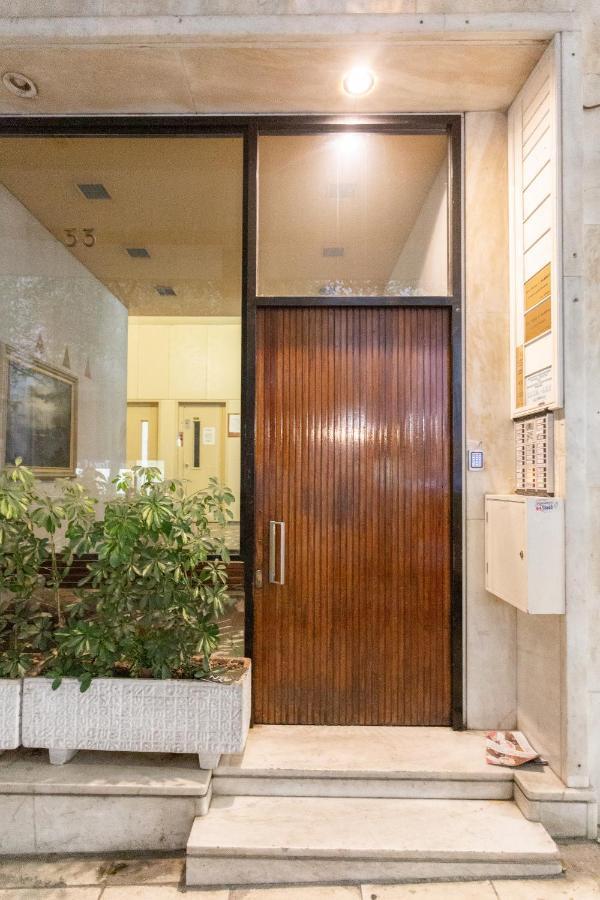 A Short Walk To Syntagma And Plaka By Athenian Homes Esterno foto